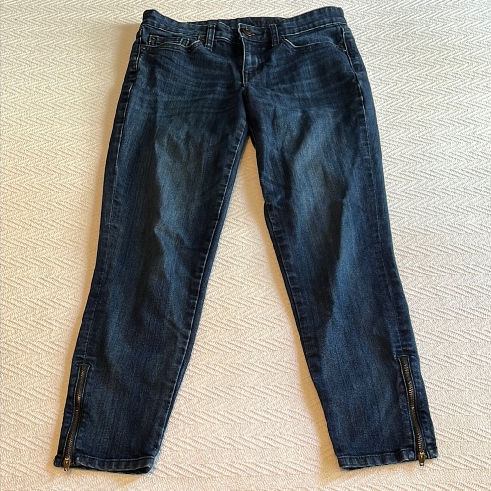 Gap Women's premium Blue Jeans with Zipper Detail Suze (4)/27